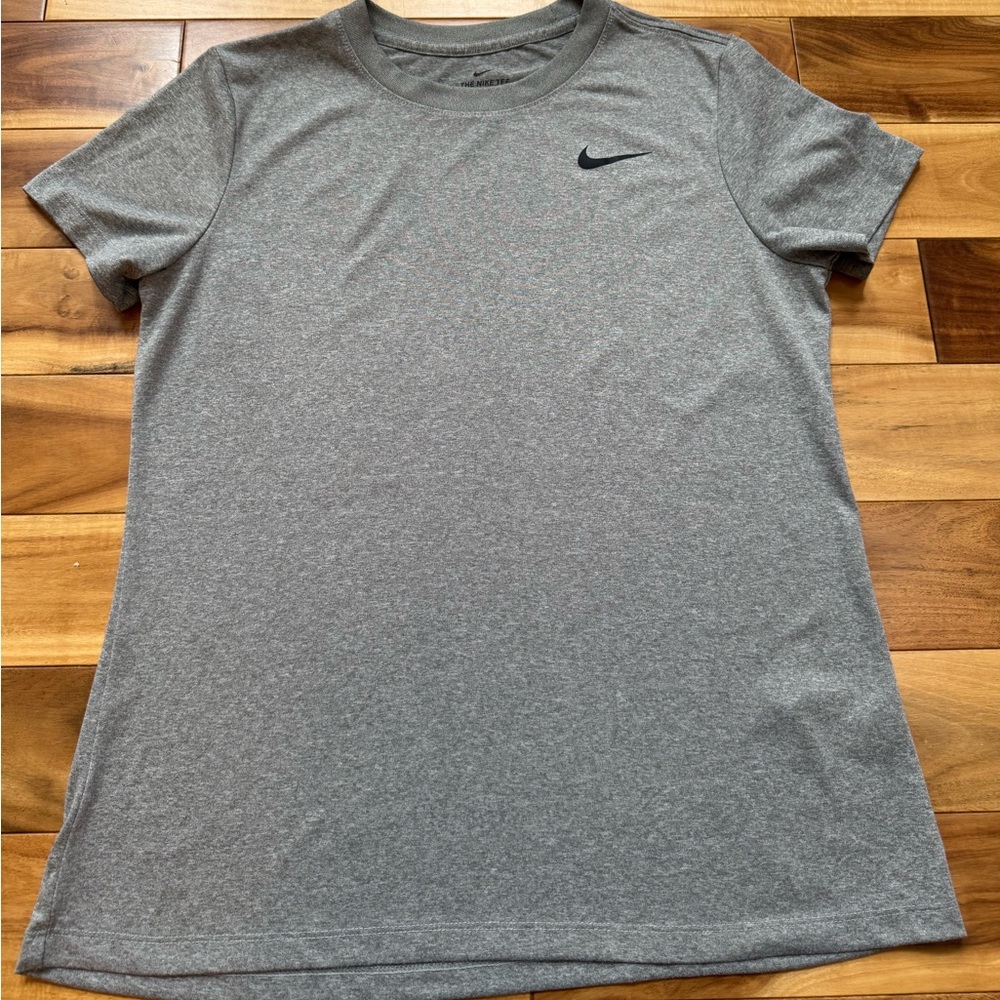 Nike Dri-FIT Gray Short Sleeve Tee